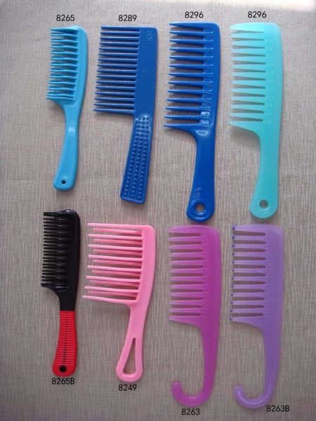 Comb