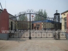 iron gate (gate012)
