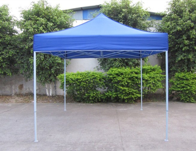 Folding tents