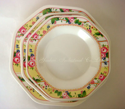 Melamine Dinnerware