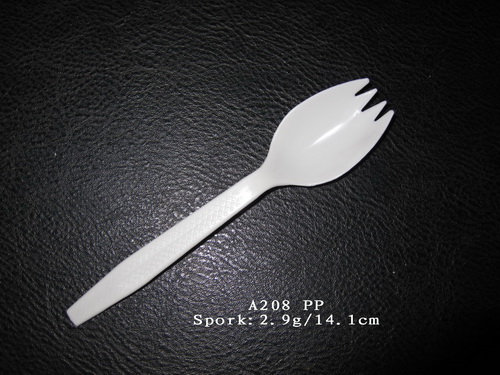 Salad spoon