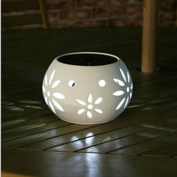 Solar Lawn Light